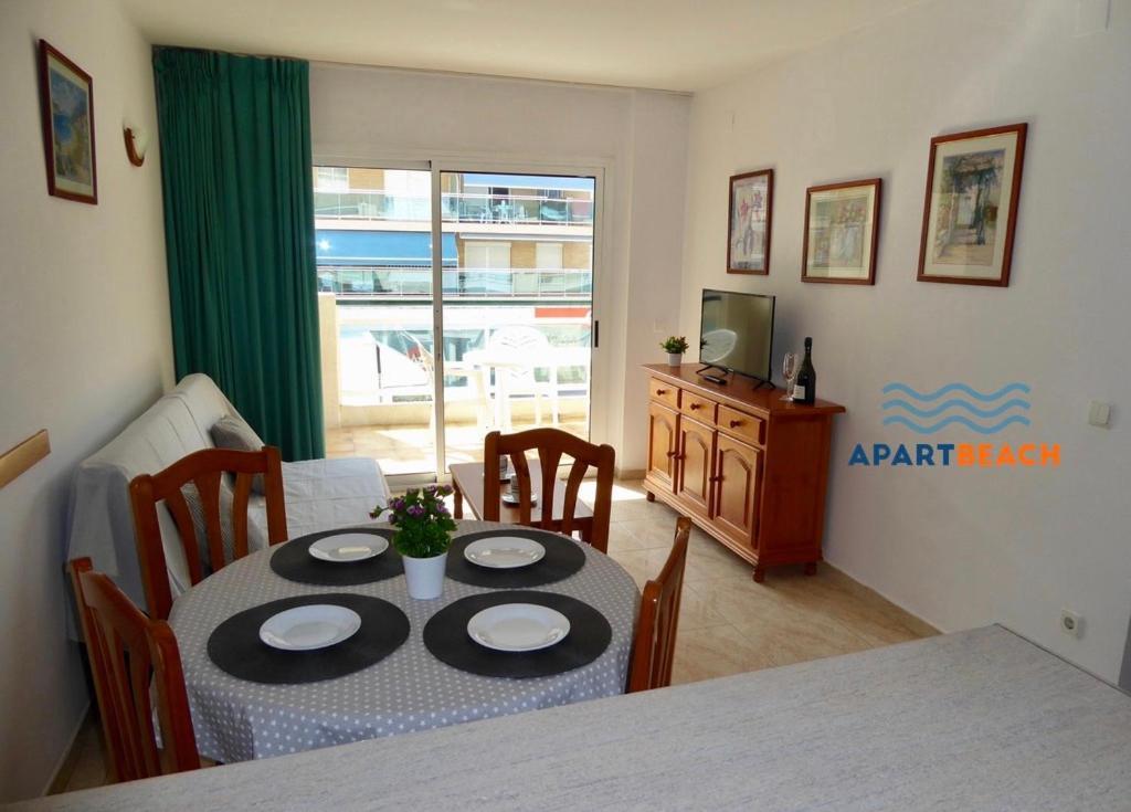 Apartbeach Vancouver Muy Luminoso Y Junto Playa Salou Exteriör bild